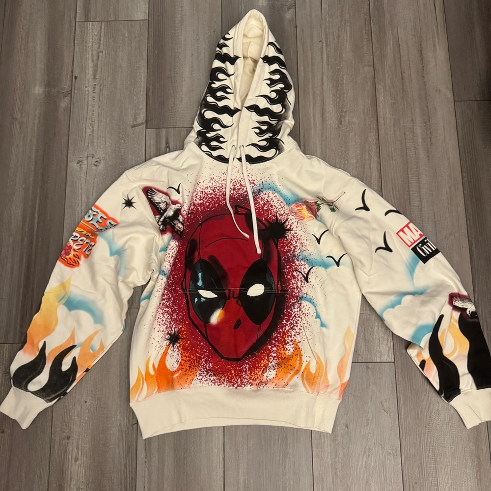 Civil Regime Marvel Deadpool Collab Hoodie - White and Red sold out Medium NWT